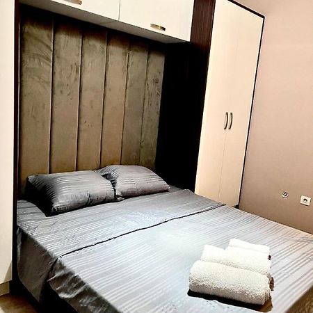 Top Apartment Pristina Buitenkant foto